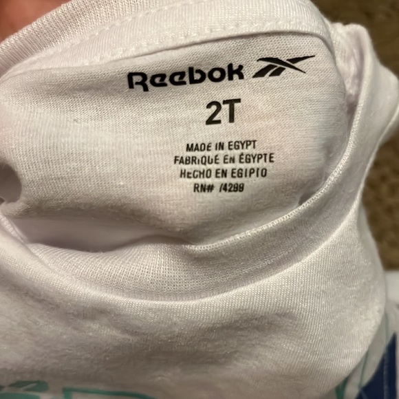 Reebok Set - Picture 2 of 5